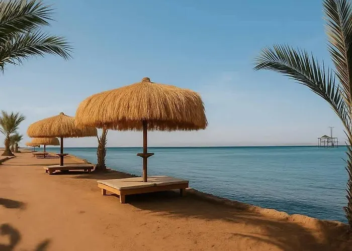 Luxury Studio, Pool, Private & Close To Airport