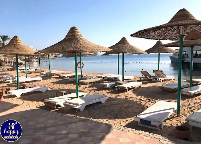 Luxury Studio, Pool, Private & Close To Airport 3* Hurgada