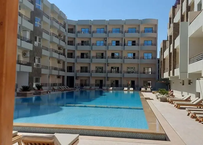 Luxury Studio, Pool, Private & Close To Airport Hurgada