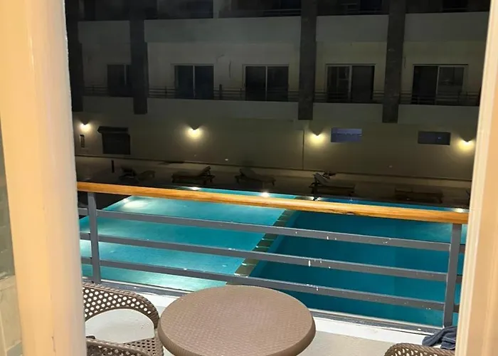 Apart Otel Luxury Studio, Pool, Private & Close To Airport Hurgada