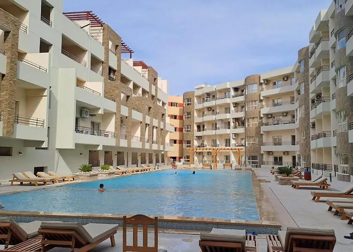 Aparthotel Luxury Studio With Pool & Private Beach, Close To Airport Hurghada